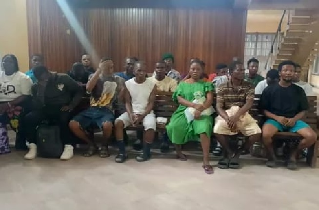 45 PRE-TRIAL DETAINEES GO FREE