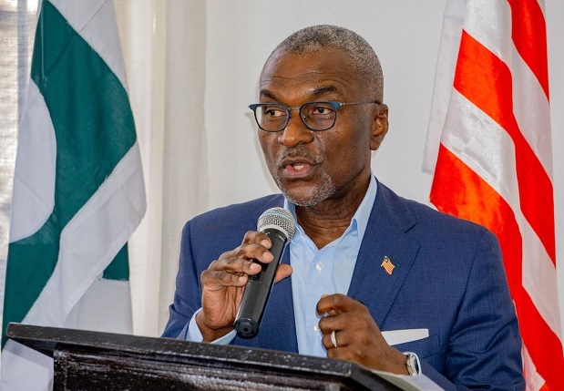 “THIS GOV’T HAS LOST PUBLIC CONFIDENCE”