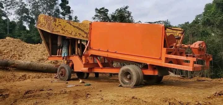 GOLD RUSH IN GRAND KRU: